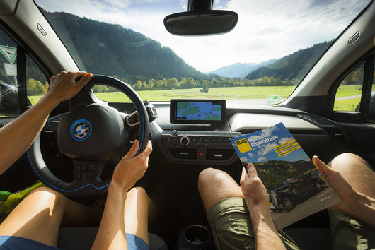 Die Bayerischen Alpen mit einem Elektrofahrzeug entdecken